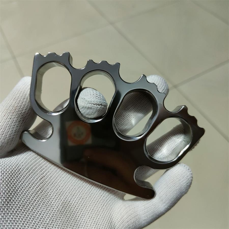 EDC Titanium Knuckle Duster for Personal Protection and Window Breaking