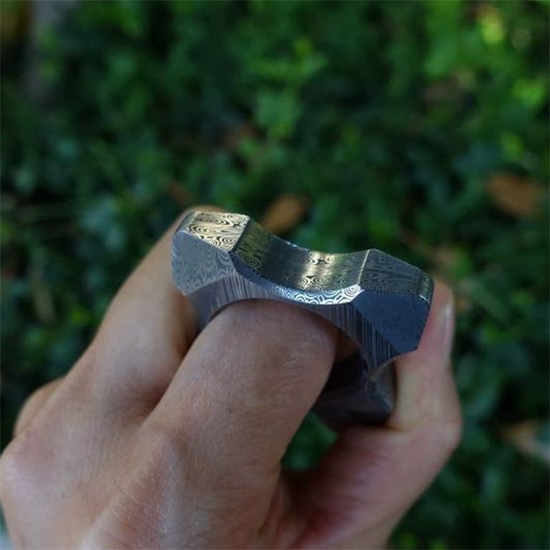 Damascus Steel Knuckle Duster EDC Gear for Everyday Protection