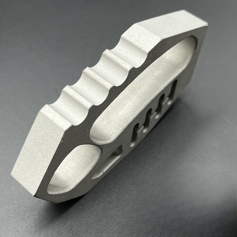 Stainless Fishbone Defense Knuckle Duster Gear