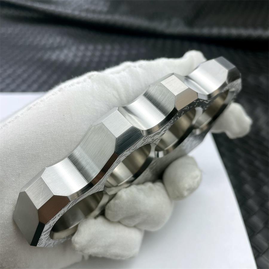 Engraved Knuckle Duster Sturdy Steel Everyday Carry Tool
