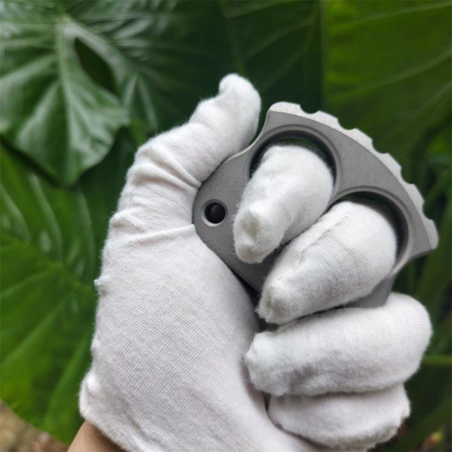 Portable Steel Knuckle Duster for Self-Defense and Everyday Carry Use