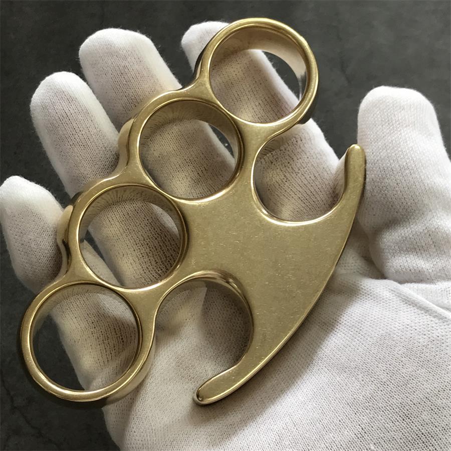Timeless Style Stonewashed Brass Knuckle Duster