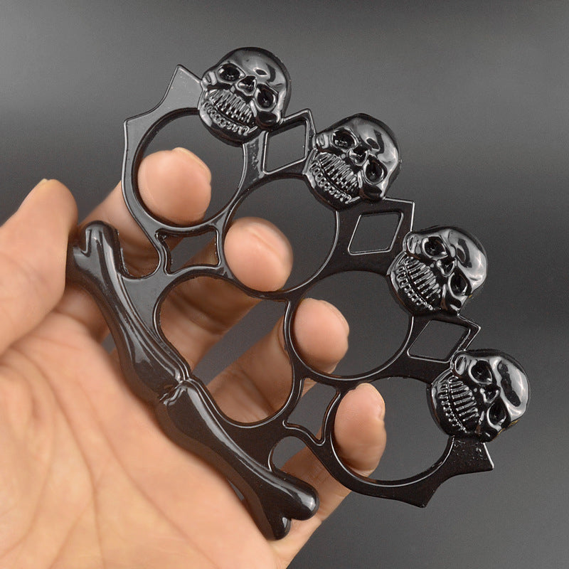 Window Shattering EDC Tool with Brass Knuckle Duster