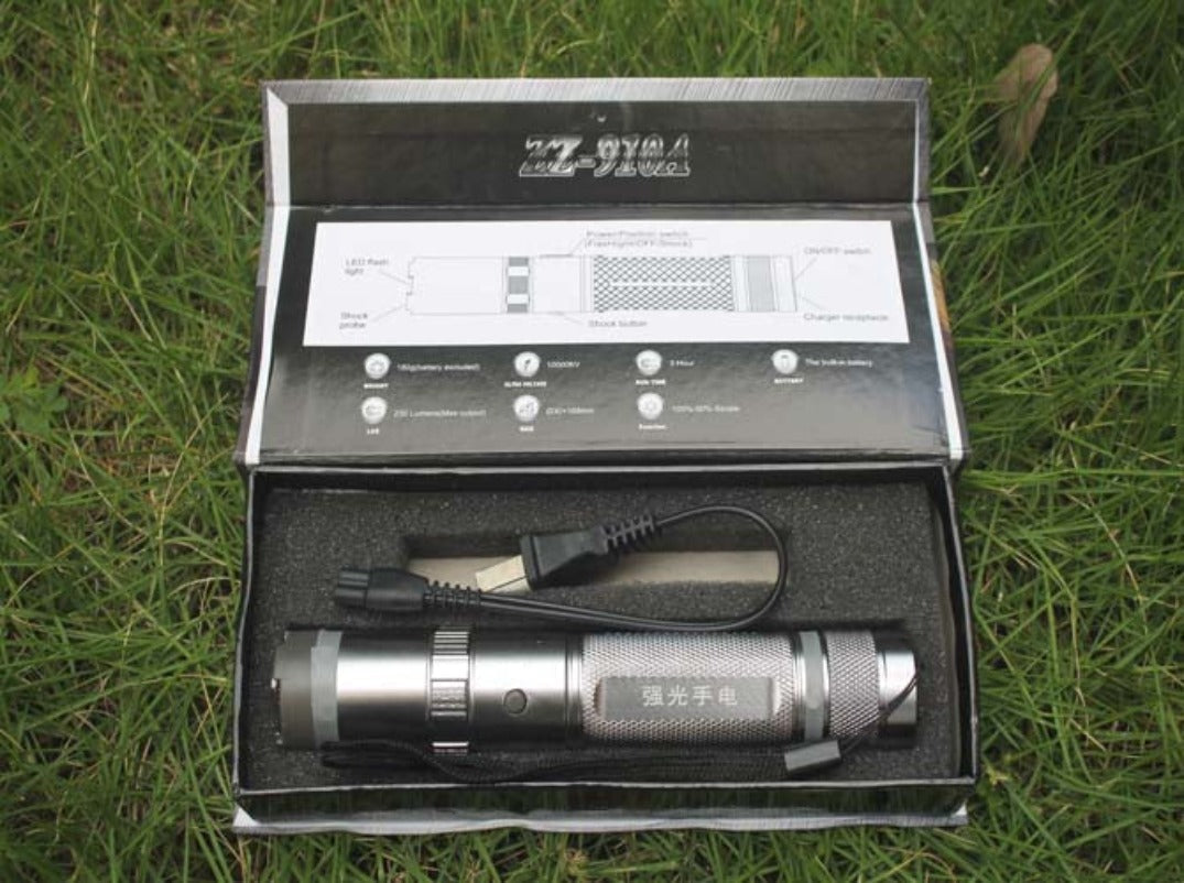 910A VoltBaton Stun Gun for Outdoor Protection