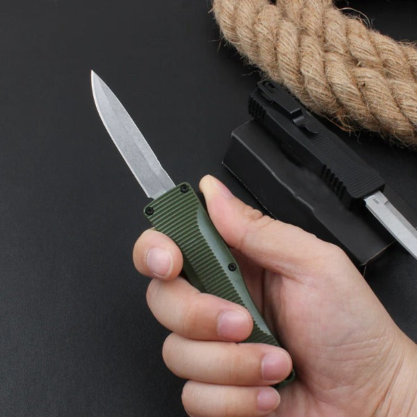 Stonewashed Blade Mini Pocket Knife with Zinc Aluminum Handle for Outdoor