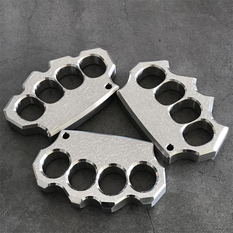 Engraved Knuckle Duster Sturdy Steel Everyday Carry Tool