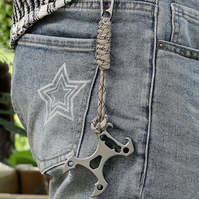 Versatile Knuckle Duster for Self-Defense and Protection