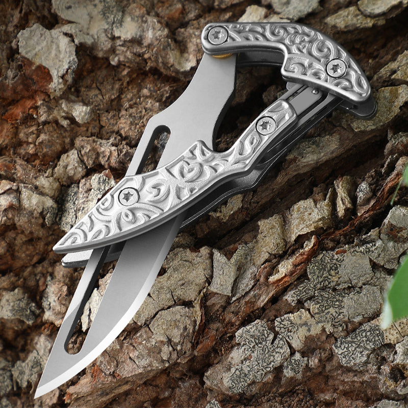 Miniature Mechanical Knife with Sharp Transformable Blade for Easy Pocket Storage