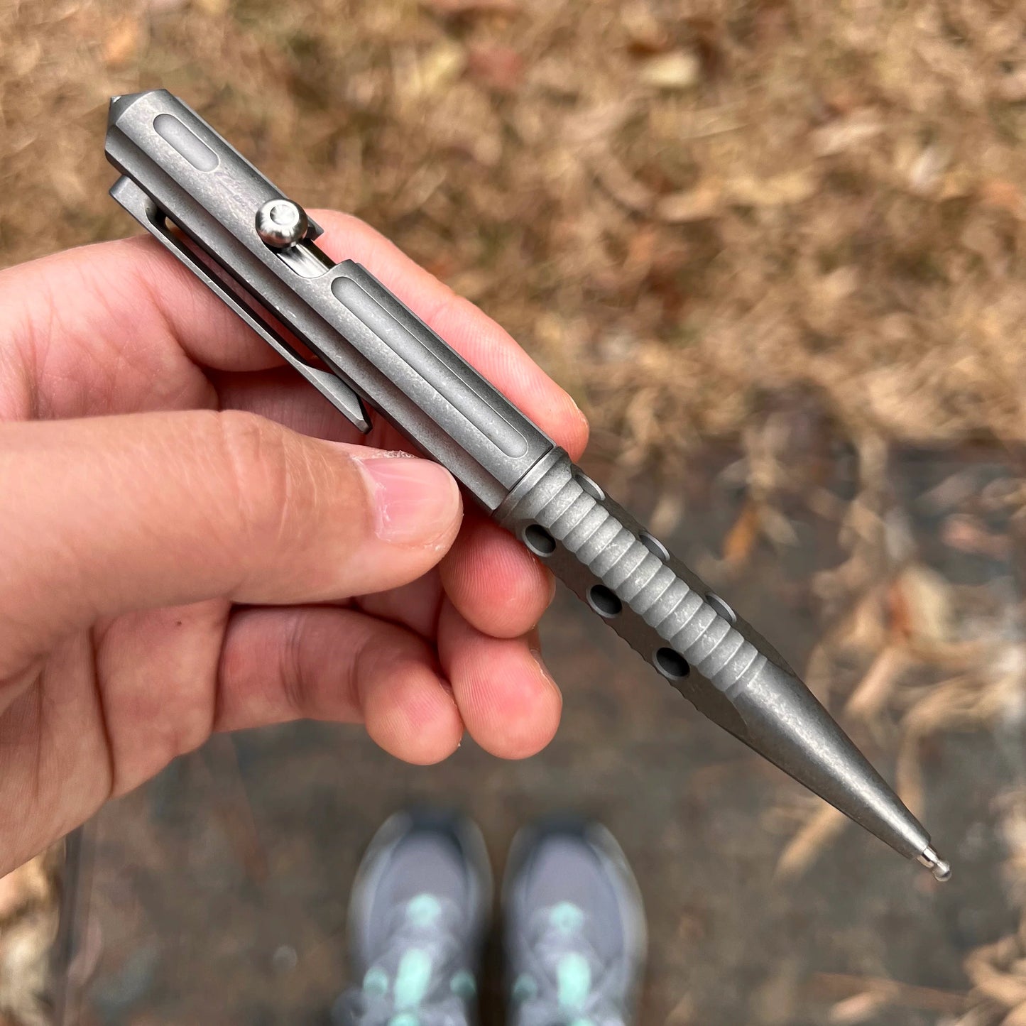 Starship-Inspired Tactical Pen Defender Made of Titanium