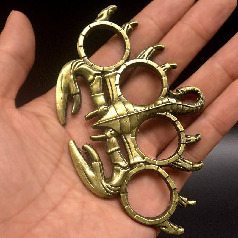Scorpion Design Knuckle Duster Four Finger Protection Tool