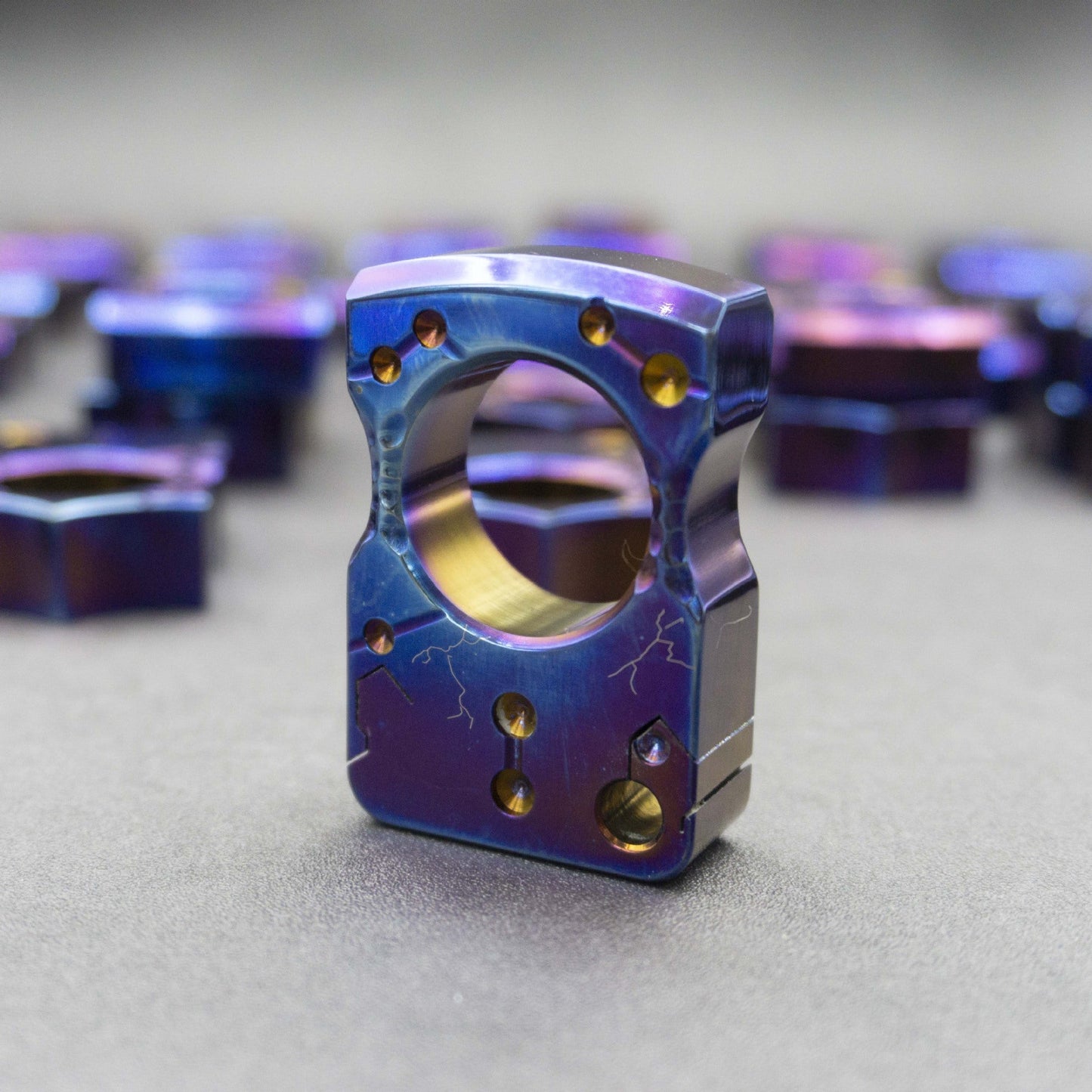 Titanium Knuckle Duster Starlight EDC MultiTool