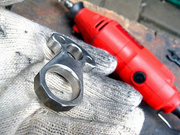 Unique Handcrafted Stainless Steel Knuckle Keychain with Single Hole