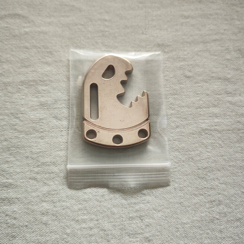 H59 Brass EDC Key Holder and Practical Lifter Tool