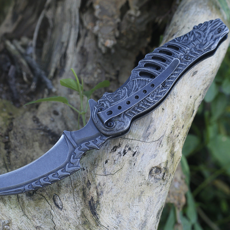 Foldable Blade Knife with Carved Design for Outdoor Tactical and Pocket Use