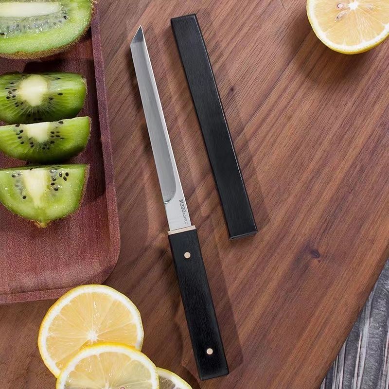 Portable Compact Blade Tool for Efficient Cutting Tasks