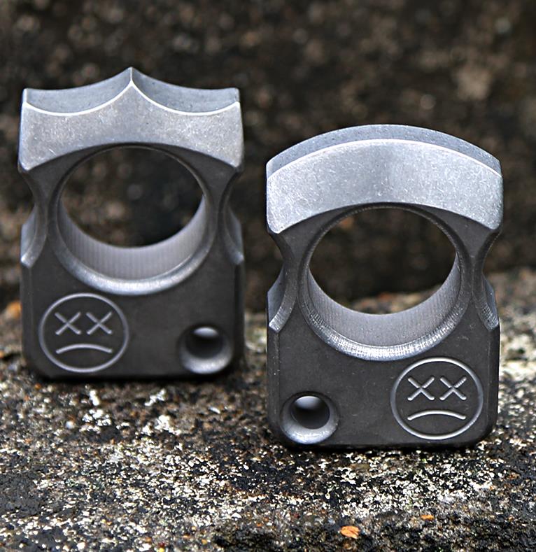 Titanium Knuckle Duster with Multiple Styles for Self Defense and Window Breaking