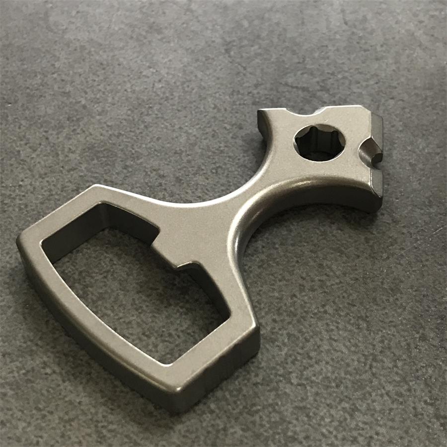 Multifunctional Crowbar Screw Broken Window Portable EDC Tool Titanium Bottle Opener