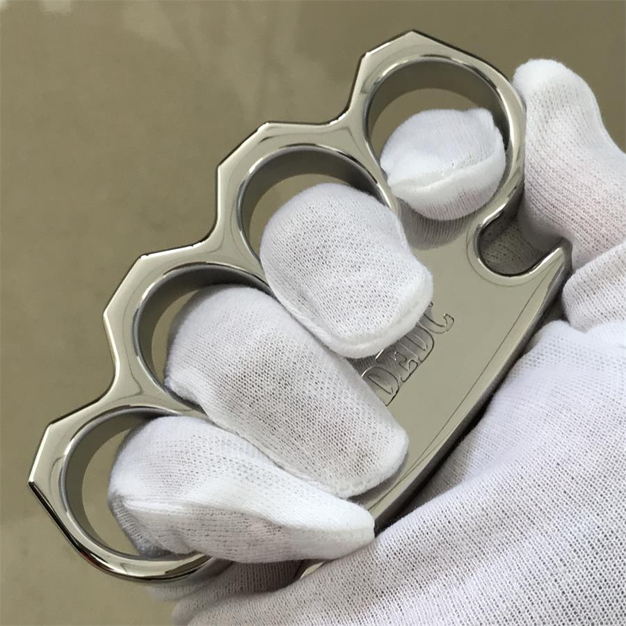 The GODEDC Mirror-Polished Steel Knuckle Duster