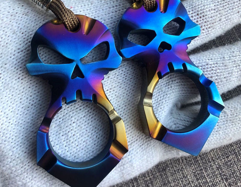 Outdoor Titanium Skull EDC Knuckle Duster Keychain
