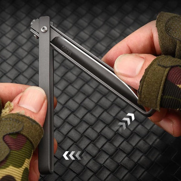 Folding Knife with Mechanically Designed Handle for Tactical Outdoor Pocket Carry
