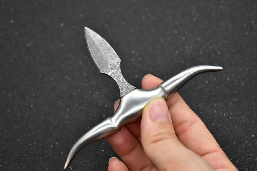Spiked Damascus Steel Bullhead Knife for Collectors 