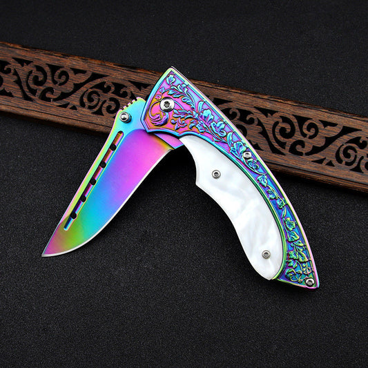 Portable Outdoor Blade with Patterned Design and Survival Multitool Function