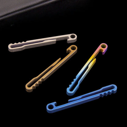 SwiftClip Titanium Key Ring for Efficient Car Key Storage