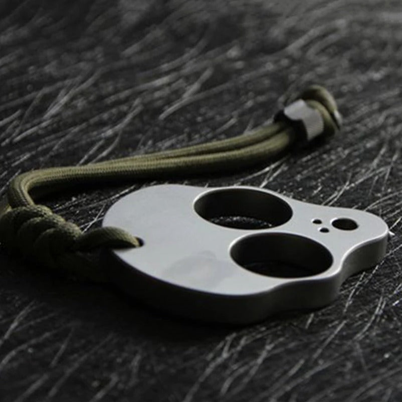 Alien Inspired Titanium Knuckle Duster Portable Self-Defense Gear