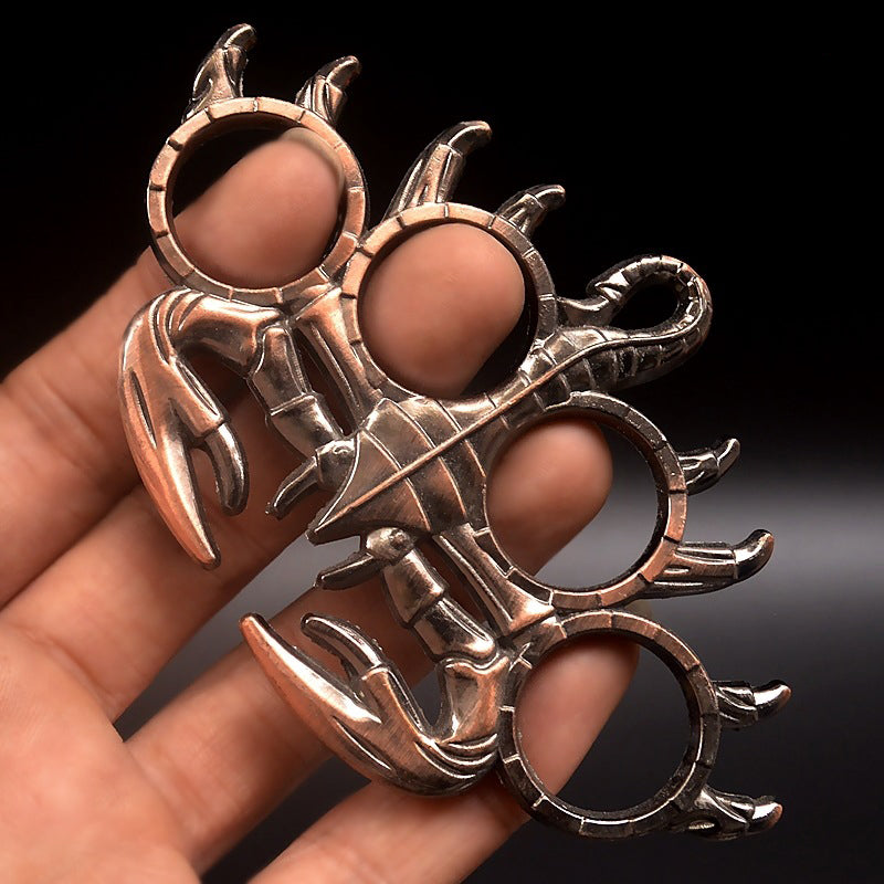 Scorpion Design Knuckle Duster Four Finger Protection Tool