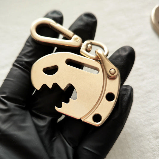 H59 Brass EDC Key Holder and Practical Lifter Tool