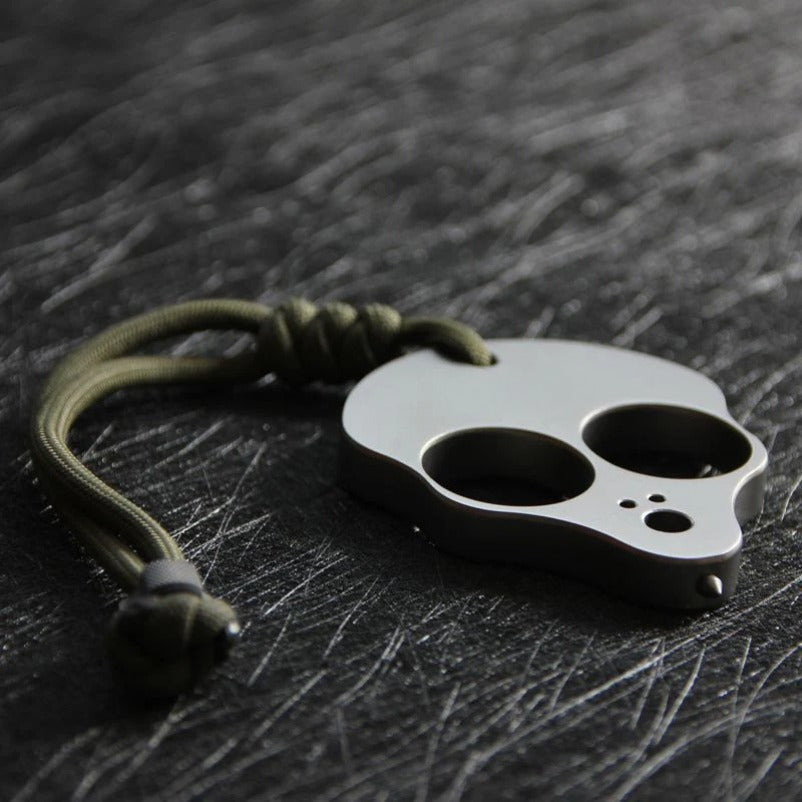 Alien Inspired Titanium Knuckle Duster Portable Self-Defense Gear