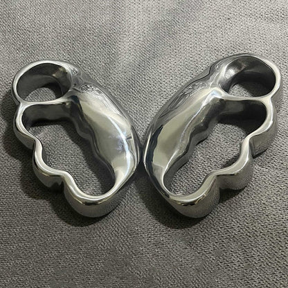 Steel Knuckle Duster Designed for Strength and Style