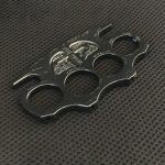 BroadGuard Metal Brass Knuckle Duster and Fist Buckle for Enhanced Protection - Image 4
